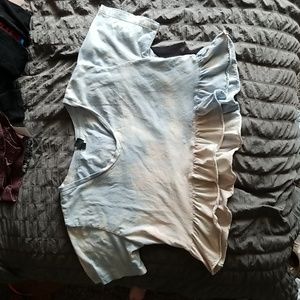 Ruffle crop v neck t-shirt